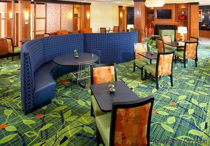 Fairfield Inn & Suites Pittsburgh Neville Island Робинсон-Тауншип Экстерьер фото