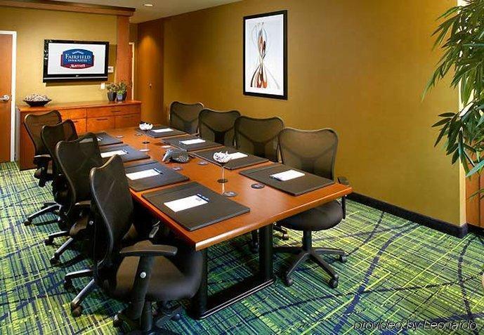 Fairfield Inn & Suites Pittsburgh Neville Island Робинсон-Тауншип Экстерьер фото